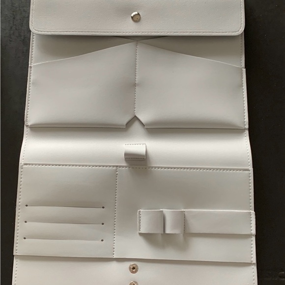 Glass Ladder & Co - Picture 4 of 4